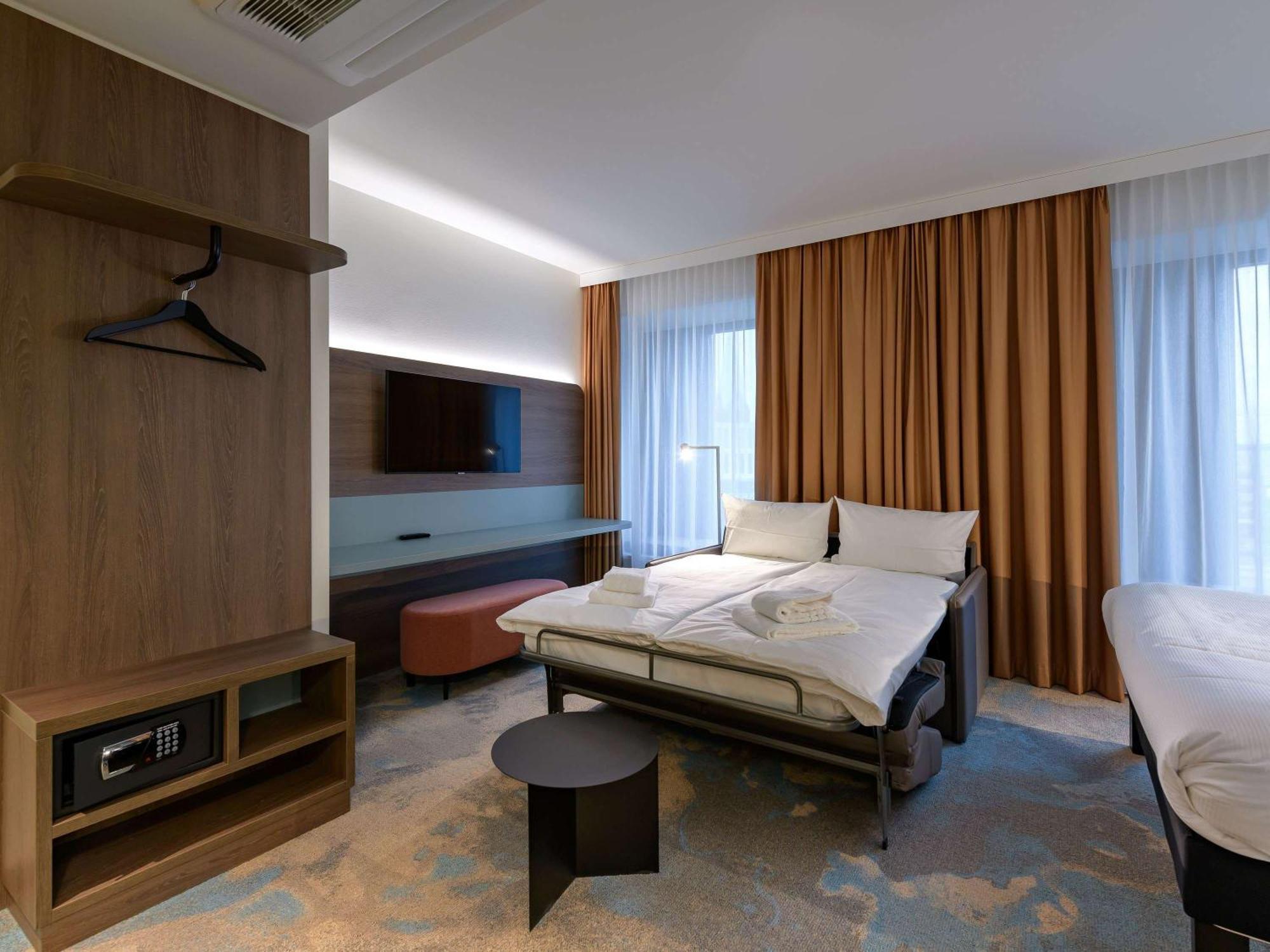 Ibis Styles Kiel City Exterior photo